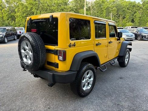 Used 2015 Jeep Wrangler Unlimited Sport w/ Quick Order Package 24S AWD/4WD image 5