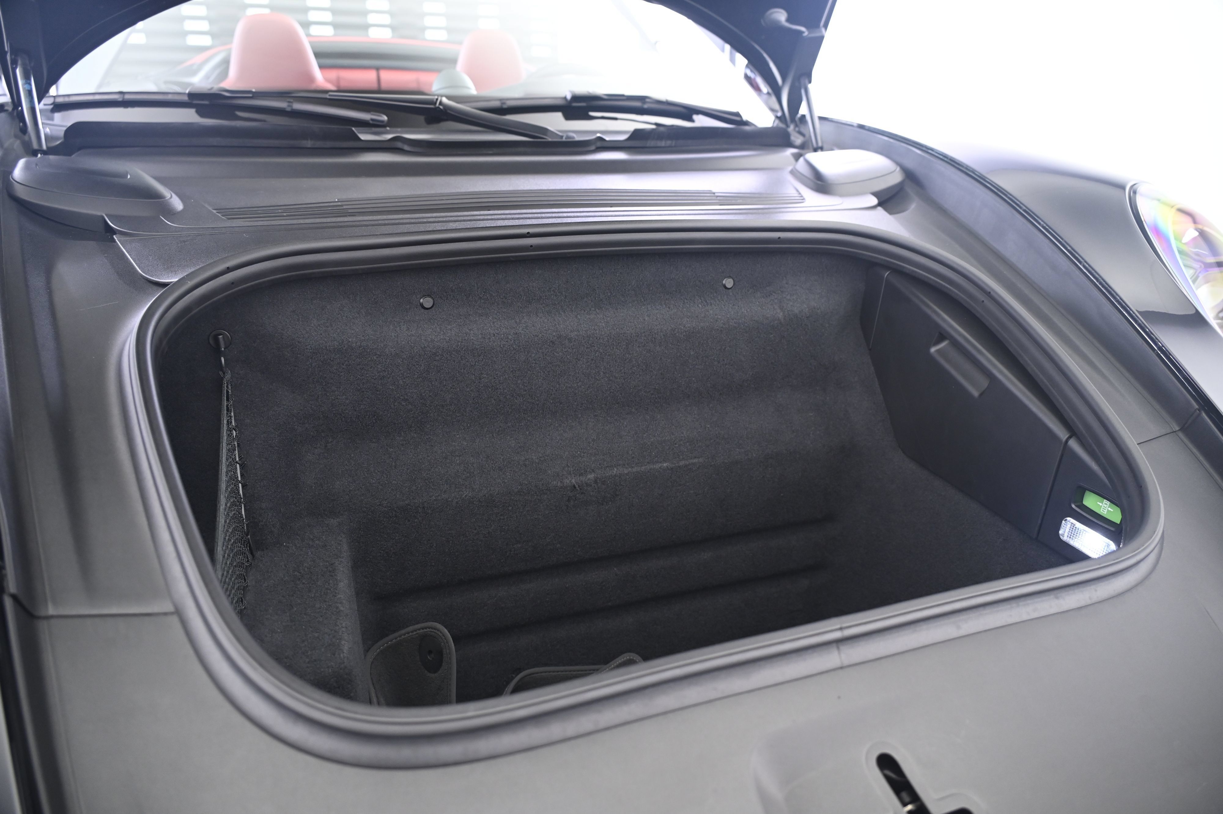 Certified 2021 Porsche 911 Turbo S AWD/4WD image 18