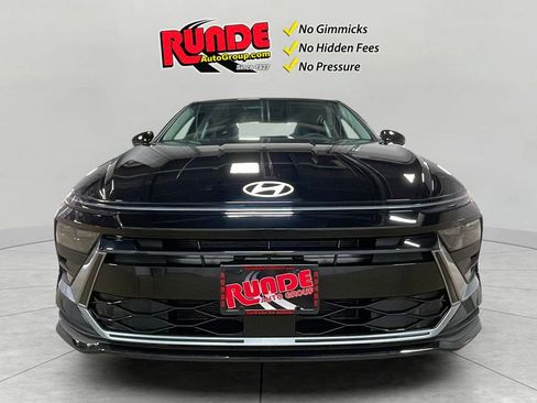 Used 2025 Hyundai Sonata SE image 8