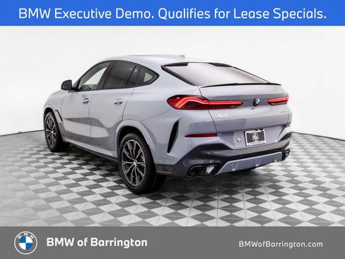 New 2026 BMW X6 xDrive40i w/ Executive Package image 3