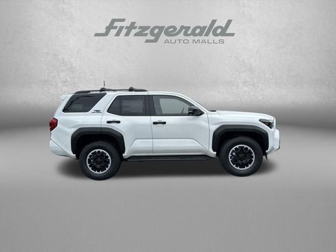 Used 2026 Toyota 4Runner TRD Off-Road Premium AWD/4WD image 8