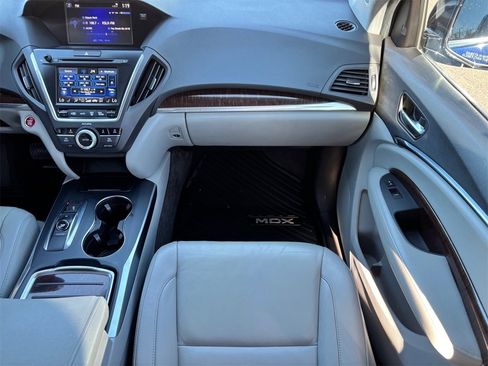 Used 2017 Acura MDX FWD w/ Technology Package image 17