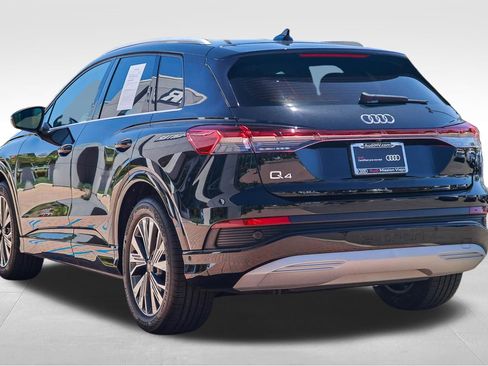 Used 2023 Audi Q4 e-tron Premium Plus w/ Premium Plus RWD image 4