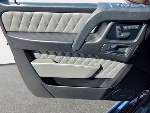 Used 2016 Mercedes-Benz G 63 AMG 4MATIC image 25