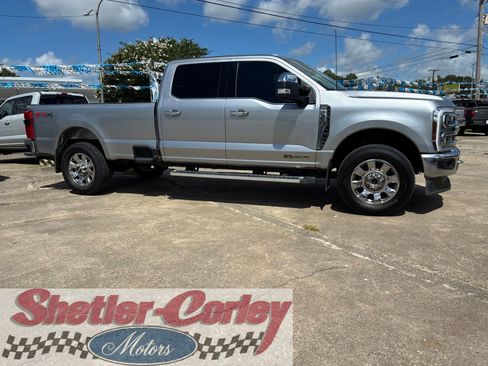 Used 2024 Ford F350 Lariat w/ Chrome Package AWD/4WD image 1