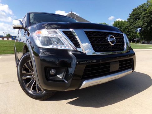 Used 2018 Nissan Armada Platinum w/ Captain Seat Package RWD image 11