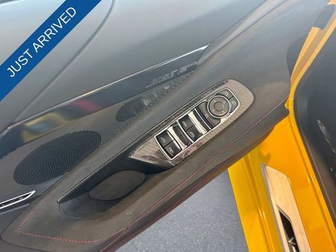 Used 2025 Chevrolet Corvette Stingray Premium Conv w/ Z51 Performance Package image 13