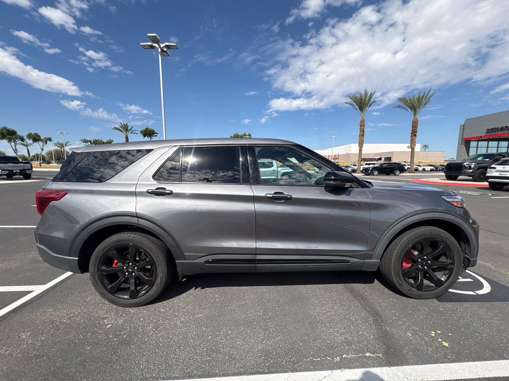 Used 2021 Ford Explorer ST w/ Equipment Group 401A AWD/4WD image 4