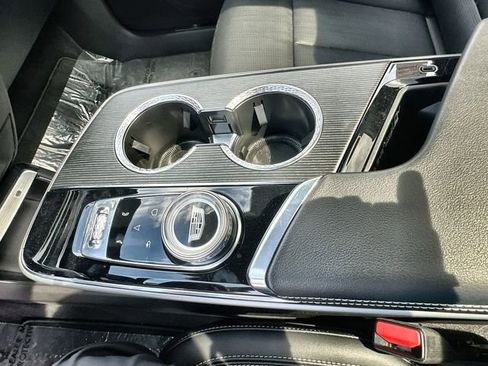 Used 2024 Cadillac Lyriq Luxury image 36