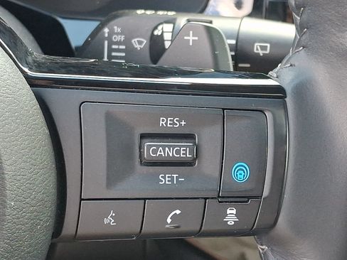 Used 2024 Nissan Pathfinder SL w/ SL Premium Package AWD/4WD image 26