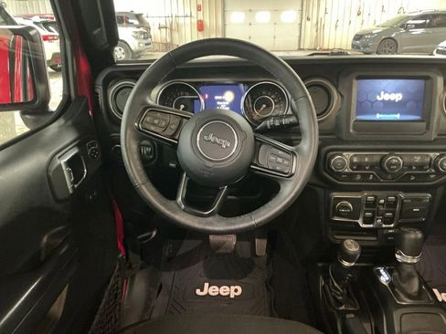 Used 2019 Jeep Wrangler Unlimited Sport S image 16