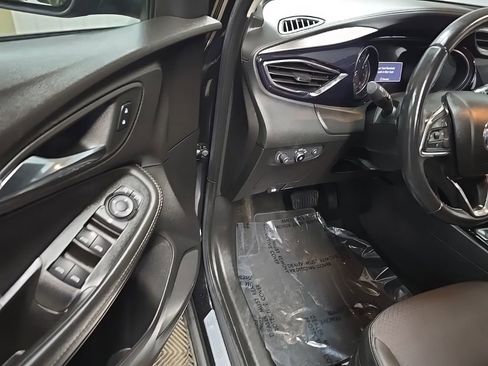 Used 2023 Buick Encore GX Preferred image 27