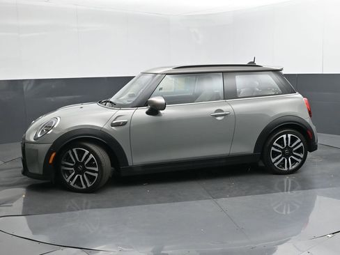 Used 2023 MINI Cooper S w/ Driver Assistance Package image 2