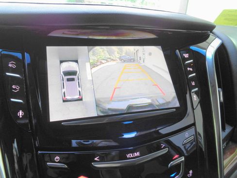Used 2015 Cadillac Escalade ESV Luxury AWD/4WD image 11