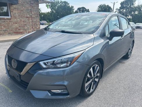 Used 2020 Nissan Versa SR FWD image 1
