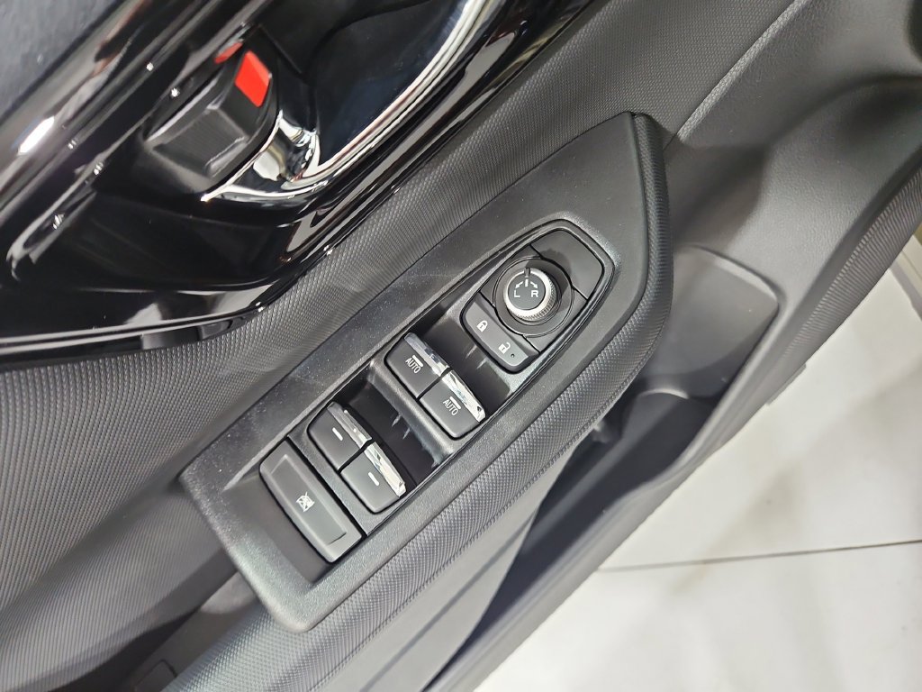 New 2026 Subaru Forester Touring AWD/4WD image 11