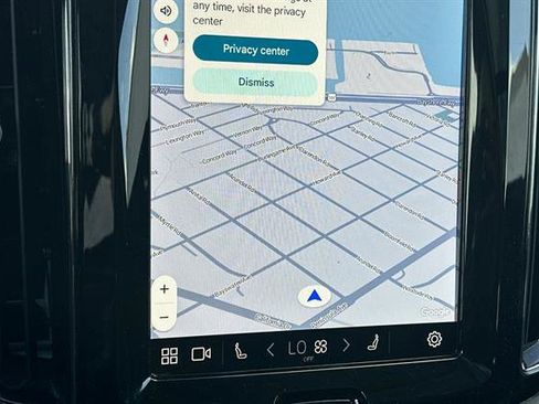 Certified 2025 Volvo XC60 B5 Plus image 20