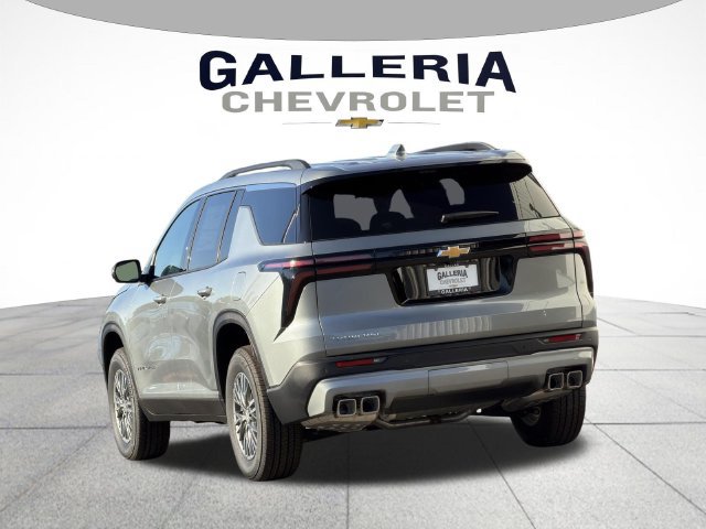 New 2027 Chevrolet Traverse LT w/ Driver Confidence Package FWD image 5