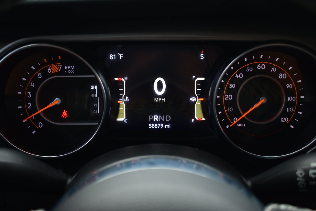 Used 2020 Jeep Wrangler Unlimited Sahara AWD/4WD image 48