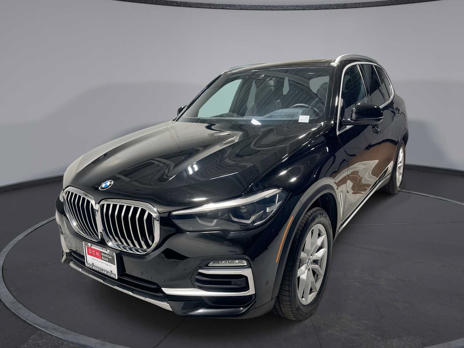 Used 2019 BMW X5 xDrive40i w/ Premium Package 2 AWD/4WD image 1
