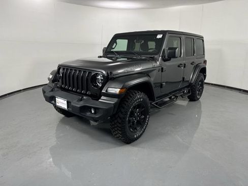 Used 2020 Jeep Wrangler Unlimited Sport AWD/4WD image 2