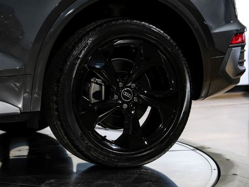 Used 2023 Audi Q5 2.0T Premium Plus w/ Premium Plus Package image 63