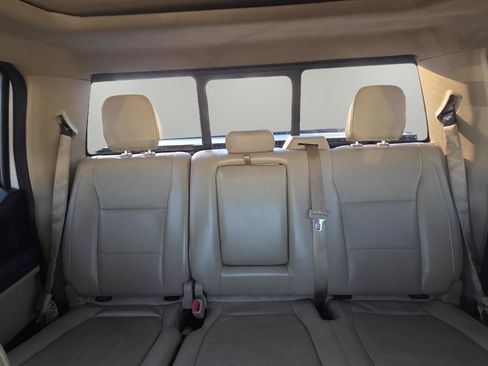 Used 2016 Ford F150 Lariat w/ Equipment Group 502A Luxury AWD/4WD image 13