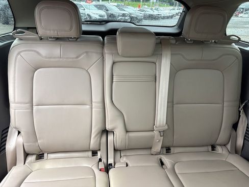 Used 2022 Lincoln Corsair FWD image 9