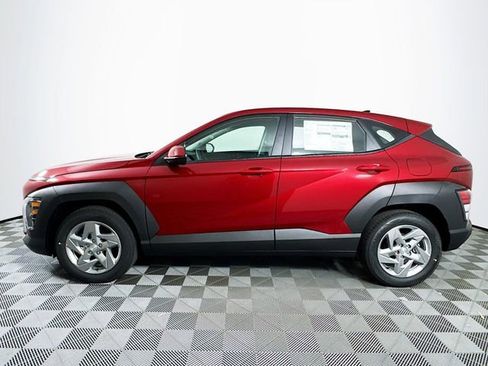 New 2026 Hyundai Kona SE image 3