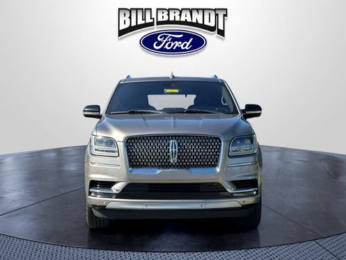 Used 2018 Lincoln Navigator Reserve w/ Technology Package AWD/4WD image 8