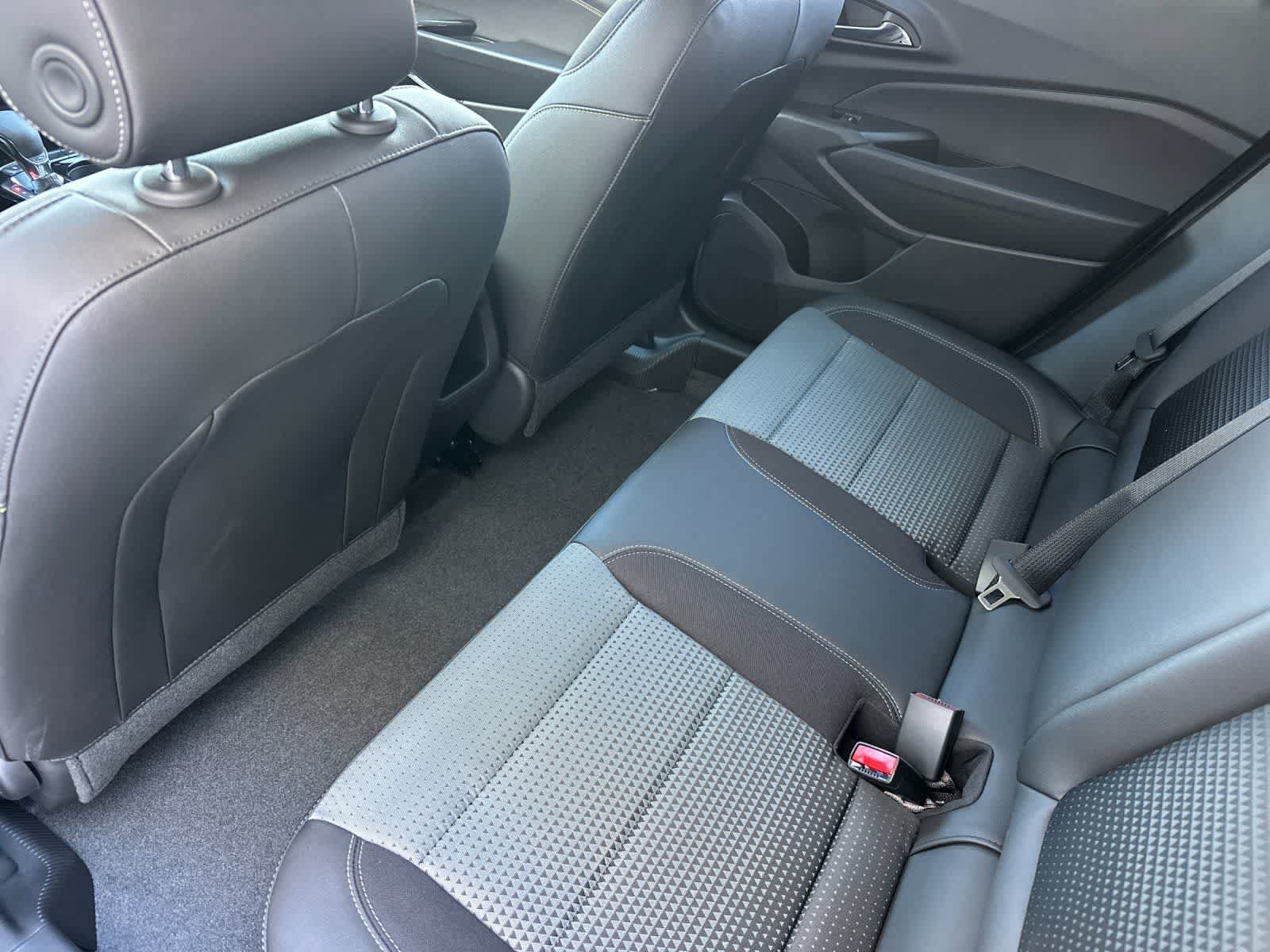 New 2026 Chevrolet Trax LT FWD image 4