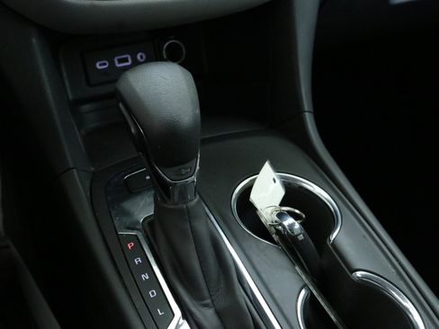 Used 2023 Chevrolet Equinox LS image 22