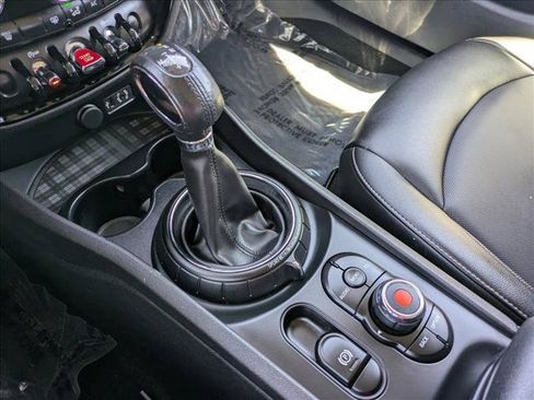 Used 2017 MINI Cooper Clubman ALL4 AWD/4WD image 13