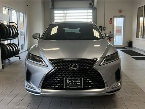 Used 2022 Lexus RX 350L Premium image 2