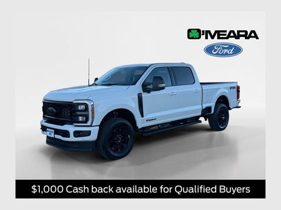 New 2026 Ford F250 Lariat w/ Black Appearance Package
