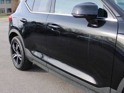 Used 2025 Volvo XC40 B5 Core image 49