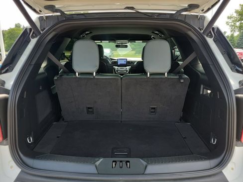 Used 2023 Ford Explorer Timberline w/ Timberline Technology Package AWD/4WD image 36