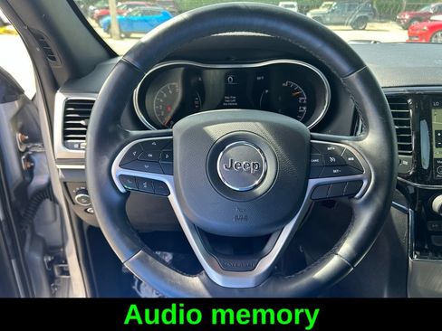 Used 2019 Jeep Grand Cherokee Limited RWD image 18