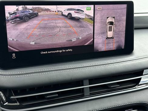 Used 2023 INFINITI QX60 Luxe w/ Cargo Package image 4