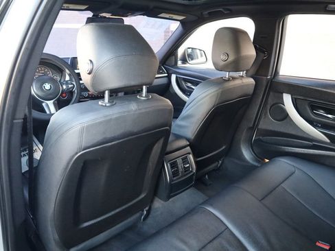 Used 2016 BMW 320i Sedan image 20