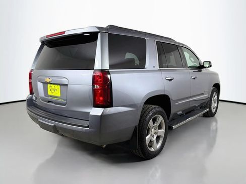 Used 2018 Chevrolet Tahoe LT w/ LT Signature Package AWD/4WD image 6