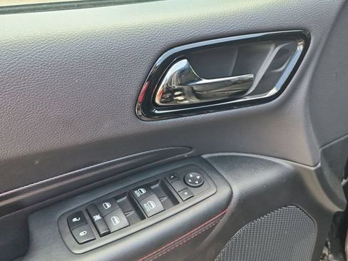 Used 2023 Dodge Durango GT AWD/4WD image 13