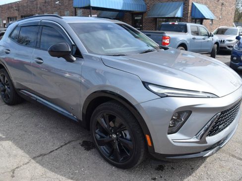 Used 2024 Buick Envision Sport Touring image 6