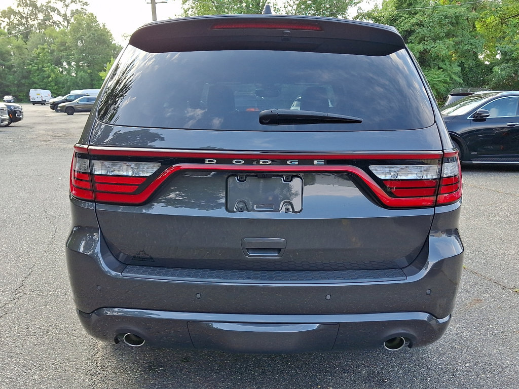 Used 2023 Dodge Durango R/T AWD/4WD image 4