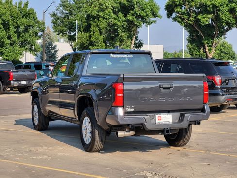Certified 2025 Toyota Tacoma SR5 AWD/4WD image 3