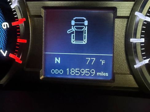 Used 2016 Toyota 4Runner SR5 Premium RWD image 20
