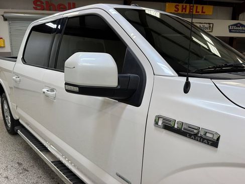 Used 2015 Ford F150 Lariat w/ Equipment Group 501A Mid RWD image 45