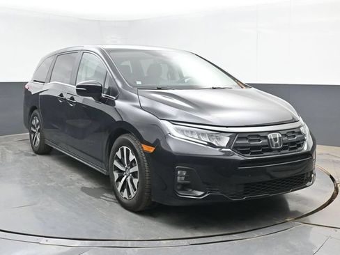 Used 2025 Honda Odyssey EX-L image 2