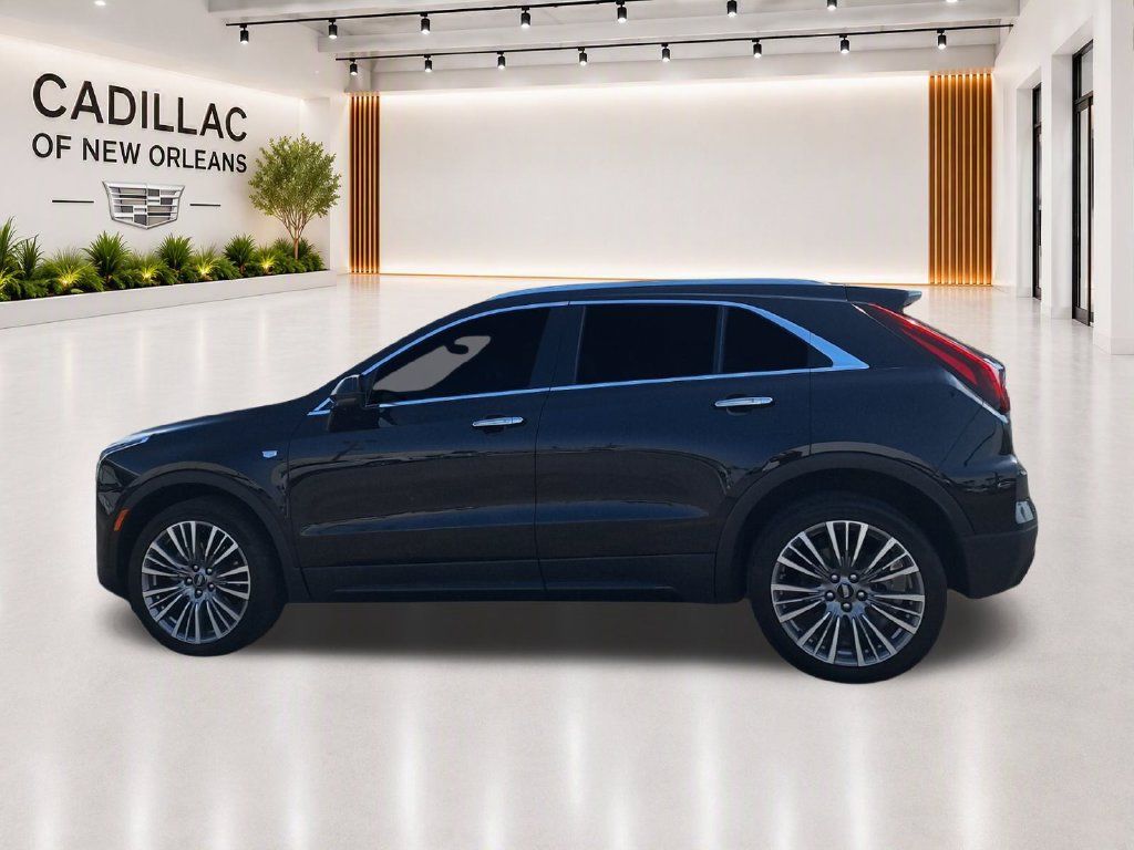 Certified 2025 Cadillac XT4 Premium Luxury w/ Technology Package FWD image 5
