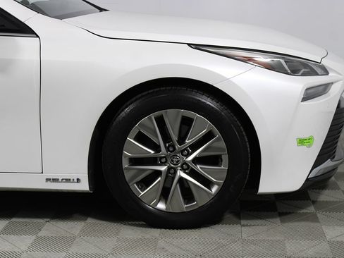 Used 2023 Toyota Mirai w/ Advanced Technology Package RWD image 38